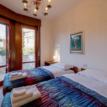 Portosole Attic - With Terrace And Private Parking Apartman San Remo Kültér fotó