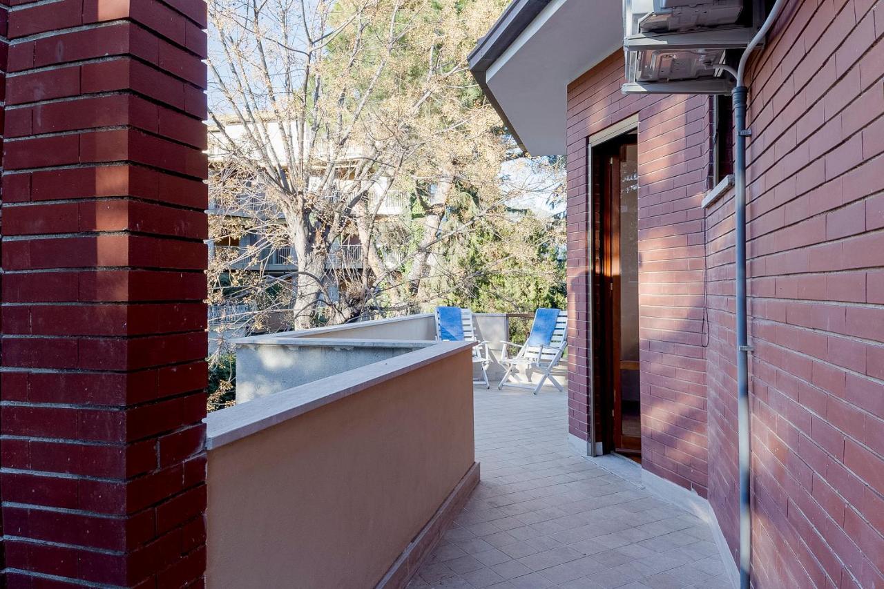 Portosole Attic - With Terrace And Private Parking Apartman San Remo Kültér fotó